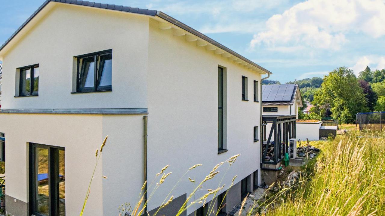 Schuttig Lägenhet Elzach Exteriör bild